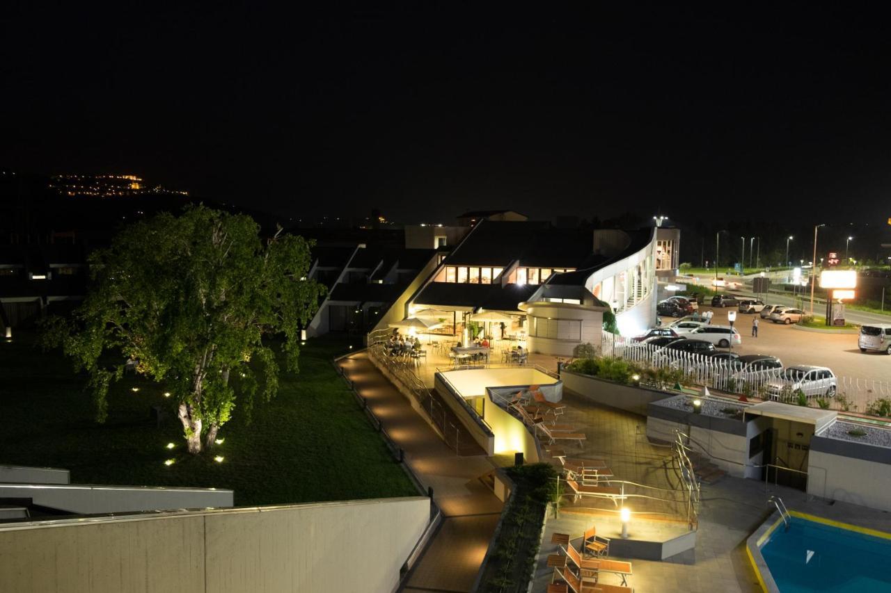 Alba Hotel Экстерьер фото