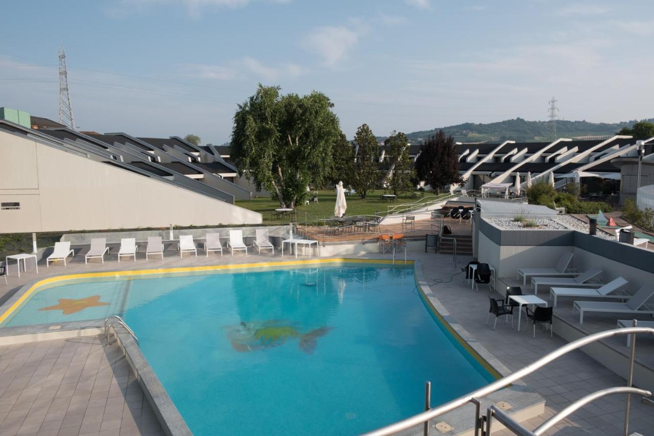 Alba Hotel Экстерьер фото