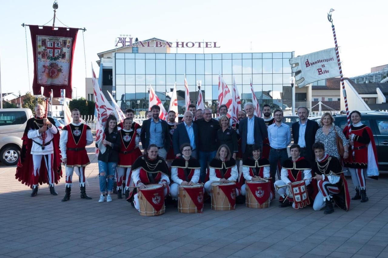 Alba Hotel Экстерьер фото