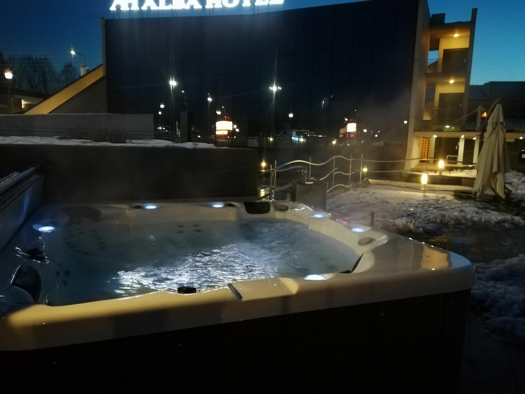 Alba Hotel Экстерьер фото